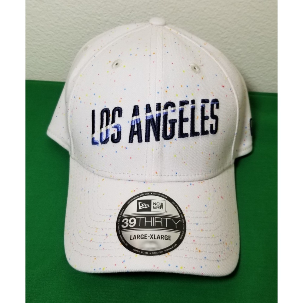 Los Angeles Dodgers 9SEVENTY City Connect Speckle Snapback Trucker Hat New Era